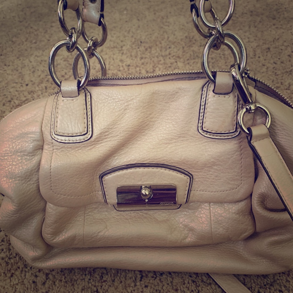 Coach handbag signature white pearl tote
